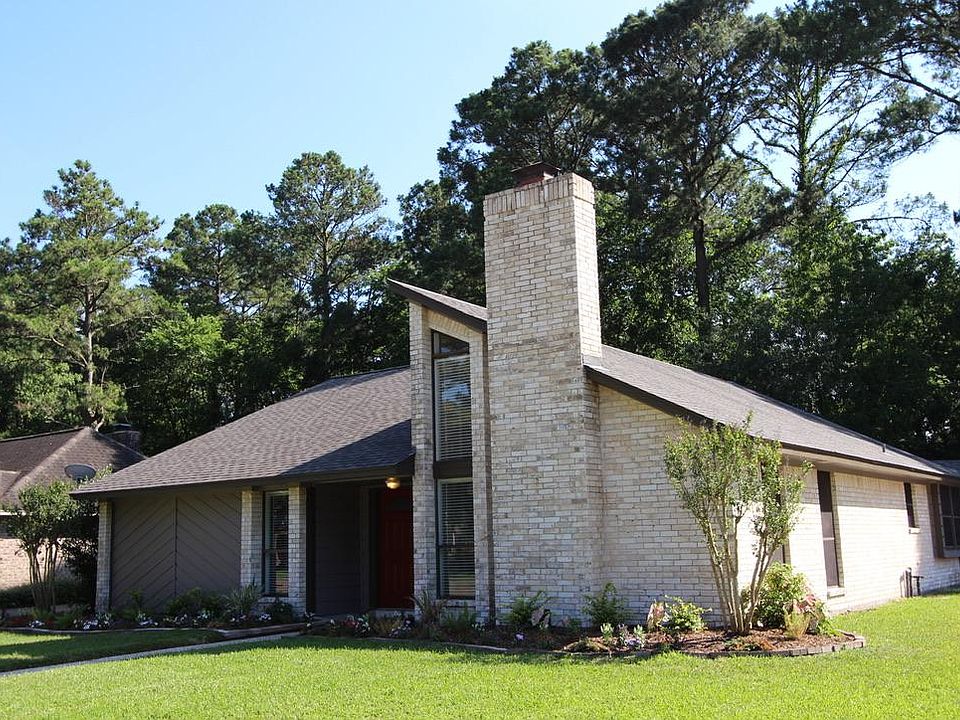 1st image of 416 Sherwood Forest Dr