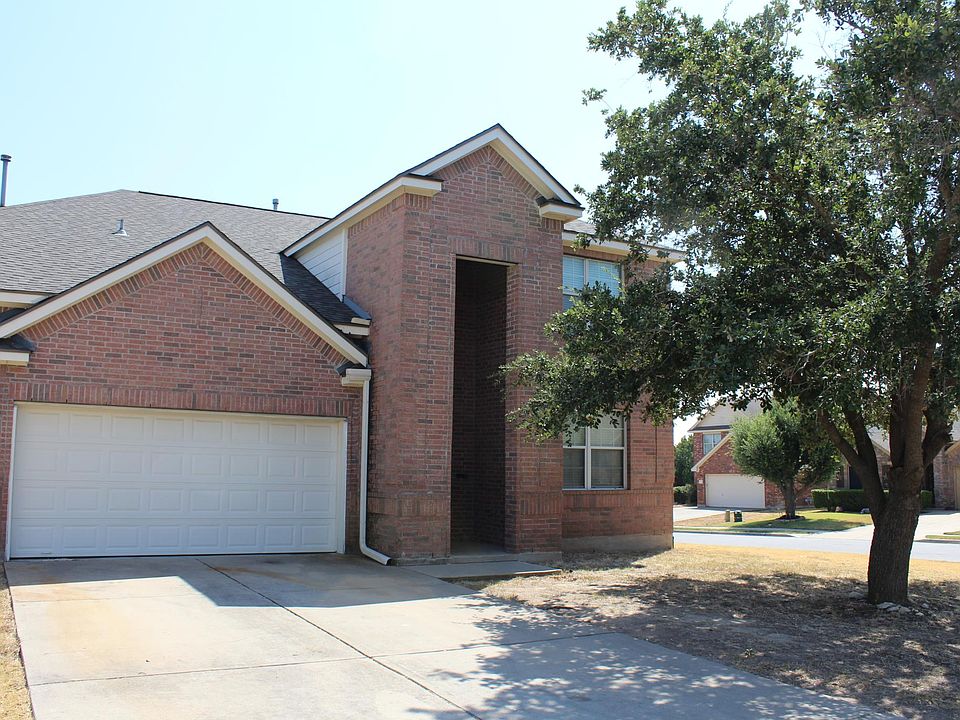 1st image of 20648 Farm Pond Ln