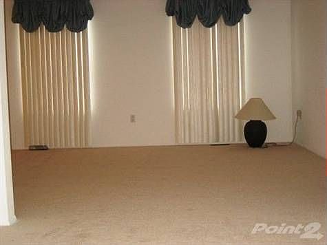 2nd image of 28523 Lake Park Dr