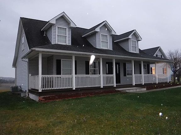 3rd image of 183 Armstrong Hill Ln