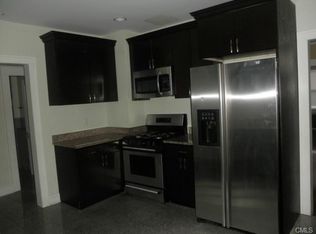171 Prince St, Bridgeport, CT 06610