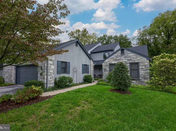 56 Deer Ford Dr, Lancaster, PA 17601