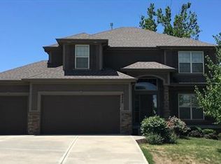 9426 N Spruce Ct, Kansas City, MO 64156