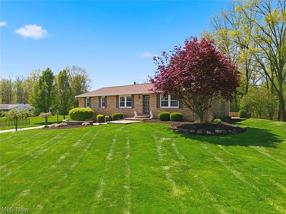 3rd image of 8285 Southwood Dr NW