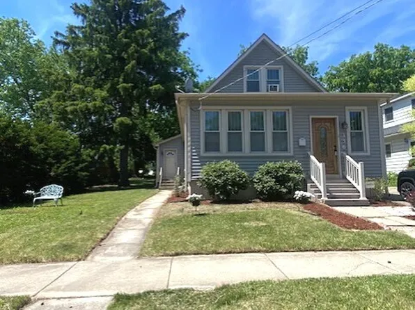 336 Wabash St, Elgin, IL 60123