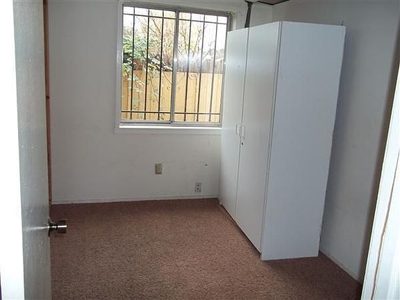 4th image of 1549 Lockwood Dr