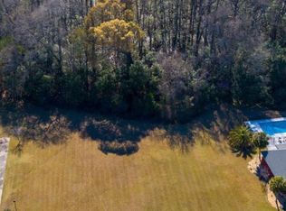 12 Wisteria Ln, Claxton, GA 30417