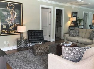 674 York St, Mount Pleasant, SC 29464