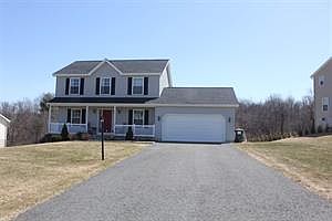 1st image of 13 Camber Ct