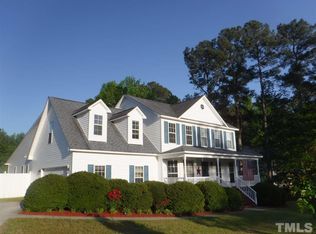 119 Broom Sage Dr, Angier, NC 27501