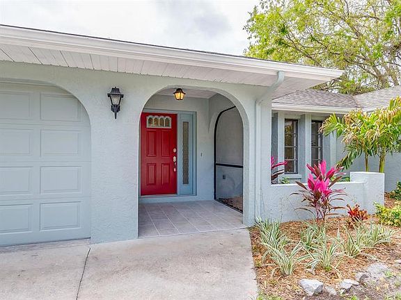 2nd image of 700 Shetland Cir