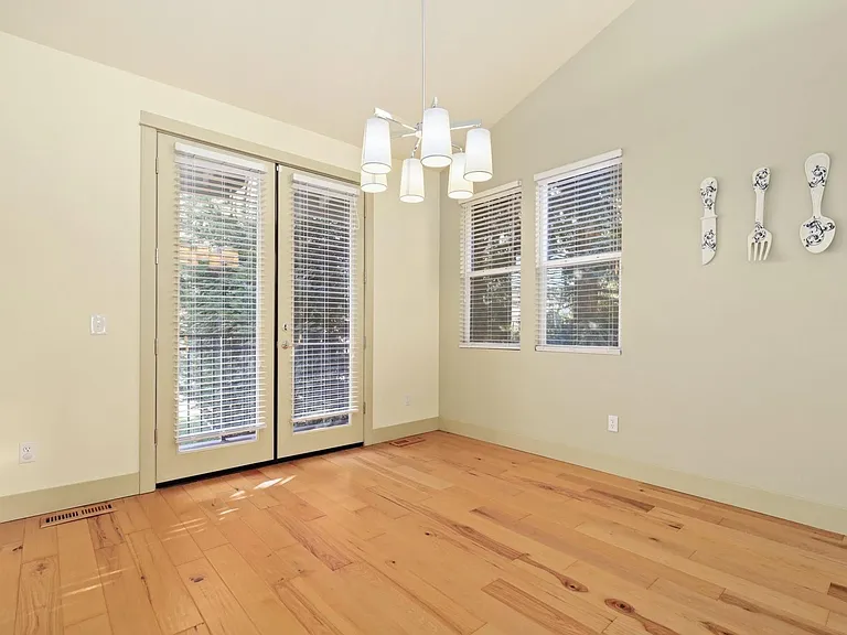 8551 Heather Cross Way — Photo 20