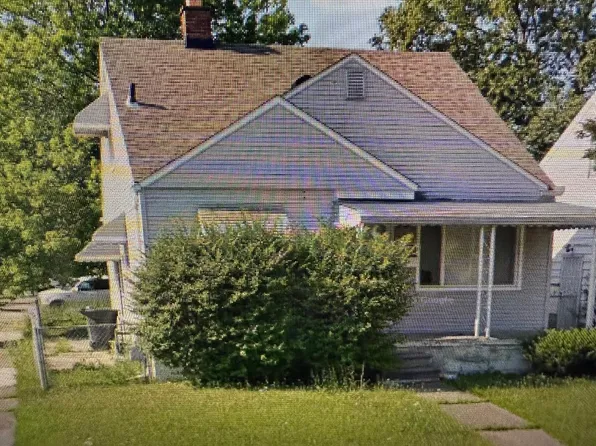 18601 Sawyer St, Detroit, MI 48228