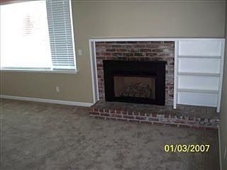 5th image of 5546 Hillsdale Blvd