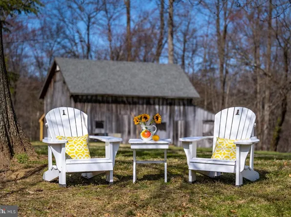 1116 Gumbottom Rd, Crownsville, MD 21032