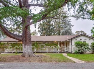 649 Hollingsworth Dr, Los Altos, CA 94022