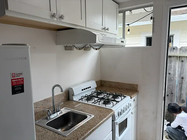 629 Macarthur Ave — Photo 2