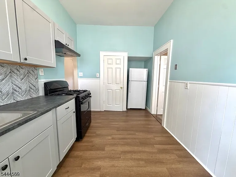 143 Prospect Ave #3 — Photo 7