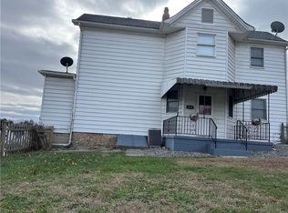 624 Sidney St, Greensburg, PA 15601