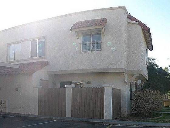 1st image of 1206 E Lawrence Ln