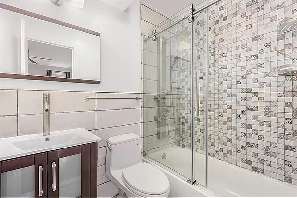 Rented by NOVO Living LLC | media 9