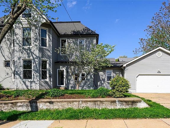 2nd image of 6805 Waldemar Ave