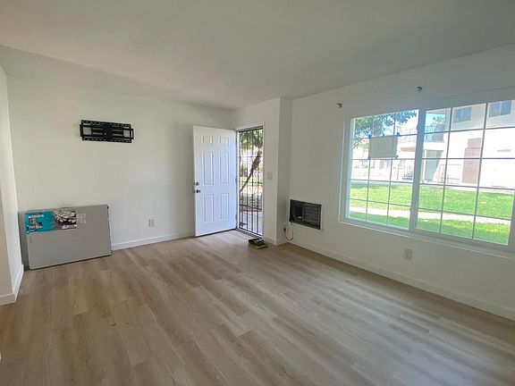 3rd image of 1602 N King St APT V1