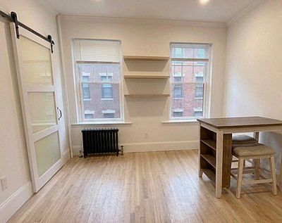 1st image of 11 Irving St APT 6