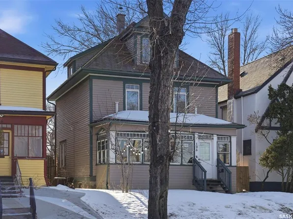 106 8th STREET E, Saskatoon, SK S7H 0N9