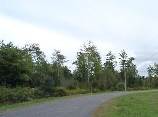 38 Fieldstone Dr, Belfast, ME 04915