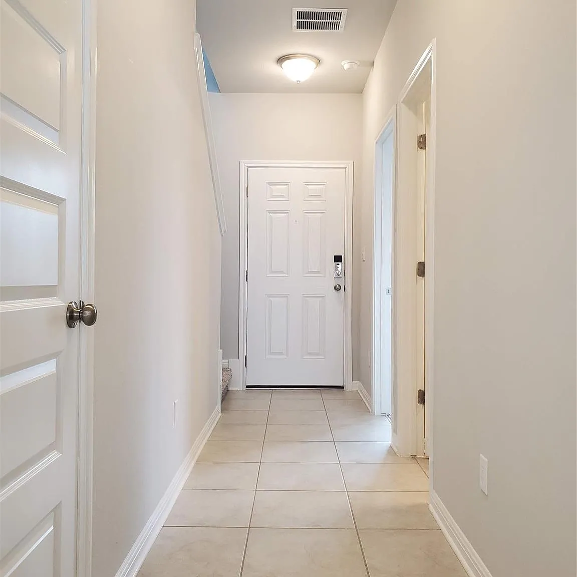 4 bed, 3.5 bath, 1752 sqft, $2,275 — Photo 4