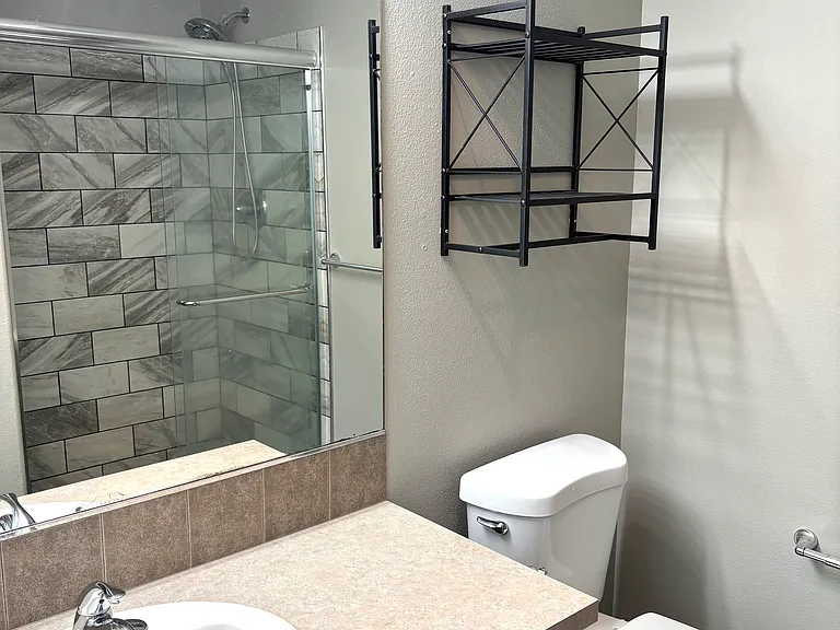 466 Corinne Dr — Photo 19