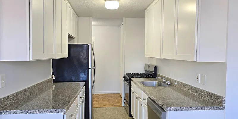 Rented by Corcoran | media 17