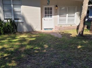 926 16th Pl #16, Vero Beach, FL 32960