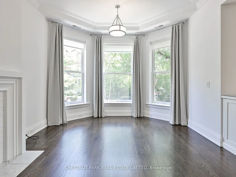 16 Scarth Rd #1 — Photo 5