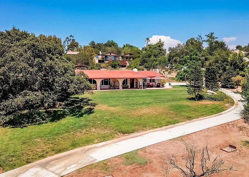 1st image of 10448 Meadow Glen Way E