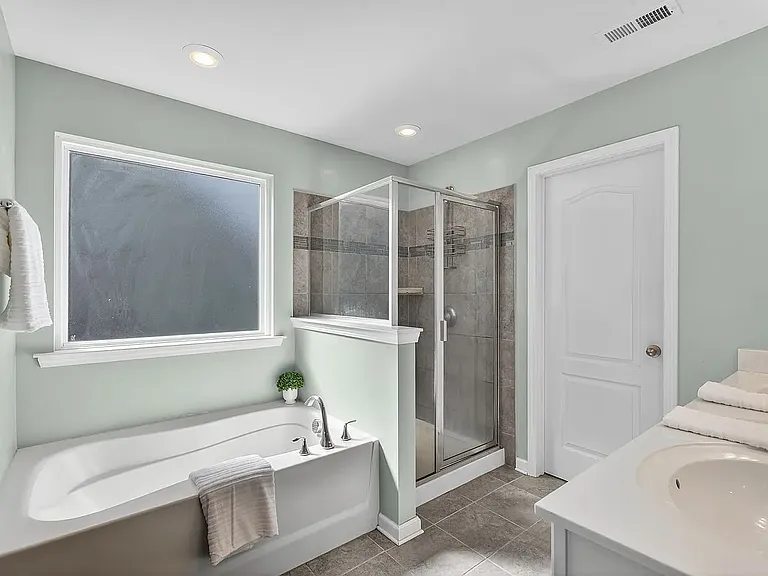 7019 Hamilton Mill Dr — Photo 28