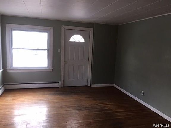 3rd image of 290 North Ave