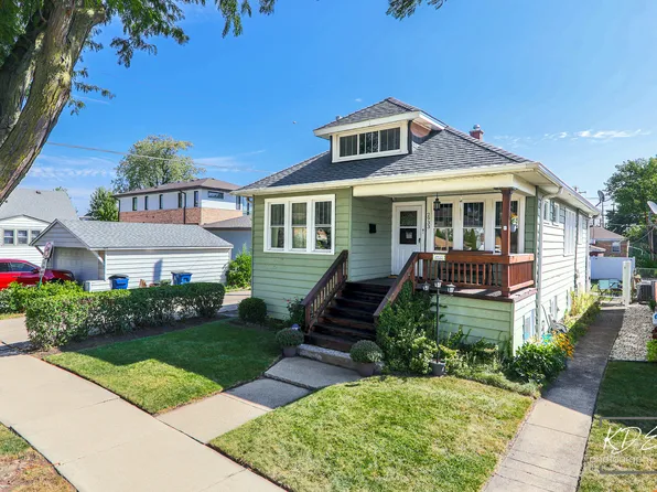 2933 Edgington St, Franklin Park, IL 60131