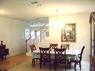 5th image of 2860 Westover Dr