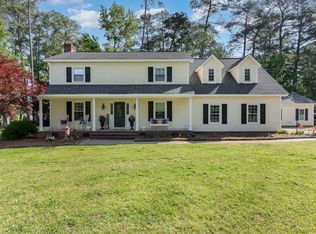40 Echo Ln, Four Oaks, NC 27524