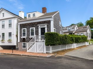 34 Pine St, Nantucket, MA 02554