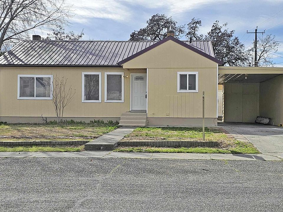 1st image of 907 Maple St