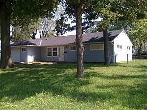 1st image of 7301 E 109th St