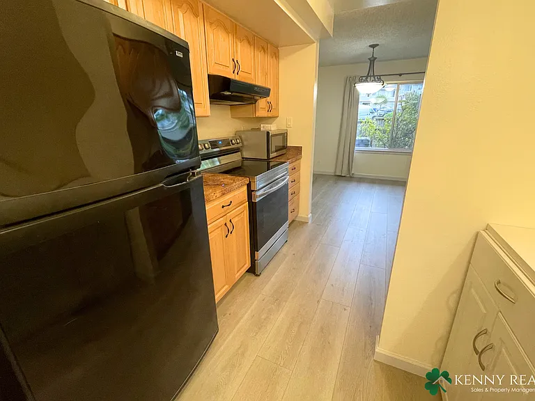 3709 Fairfax Way — Photo 12