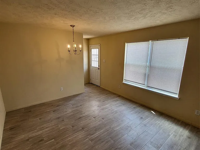 5707 Saluda Creek Ln — Photo 11