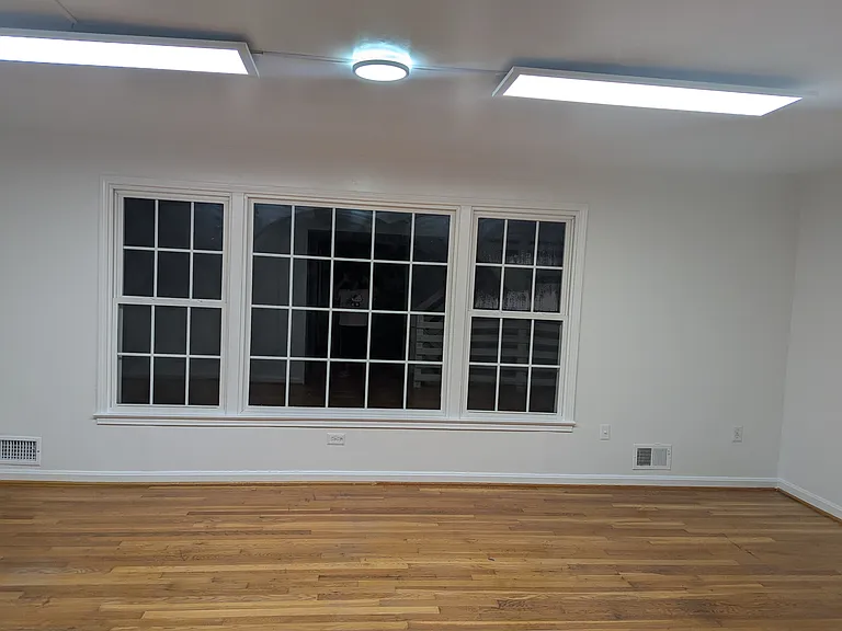 1421 Deerfield Ln — Photo 10