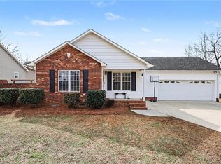 323 Jarrett Rd, Thomasville, NC 27360