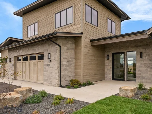 45 Matador Ln, Bozeman, MT 59718