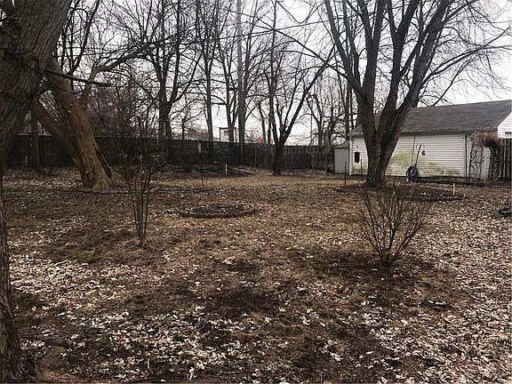 3rd image of 244 Hypathia Ave